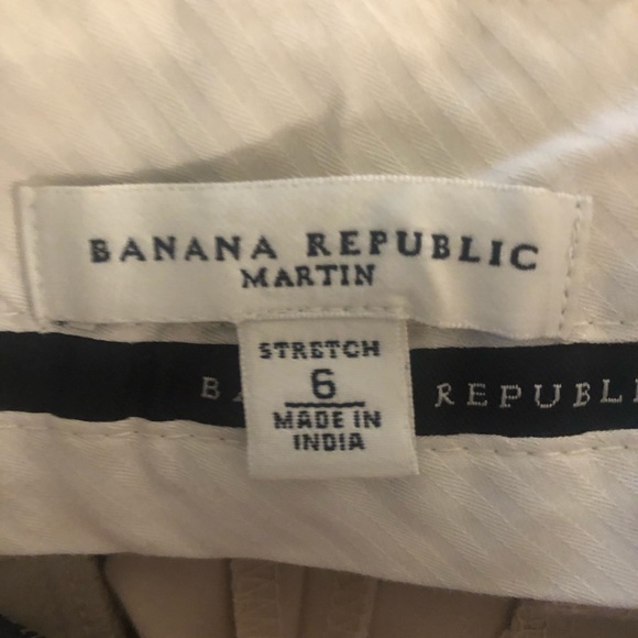 Banana Republic Khaki Trousers - Picture 2 of 2